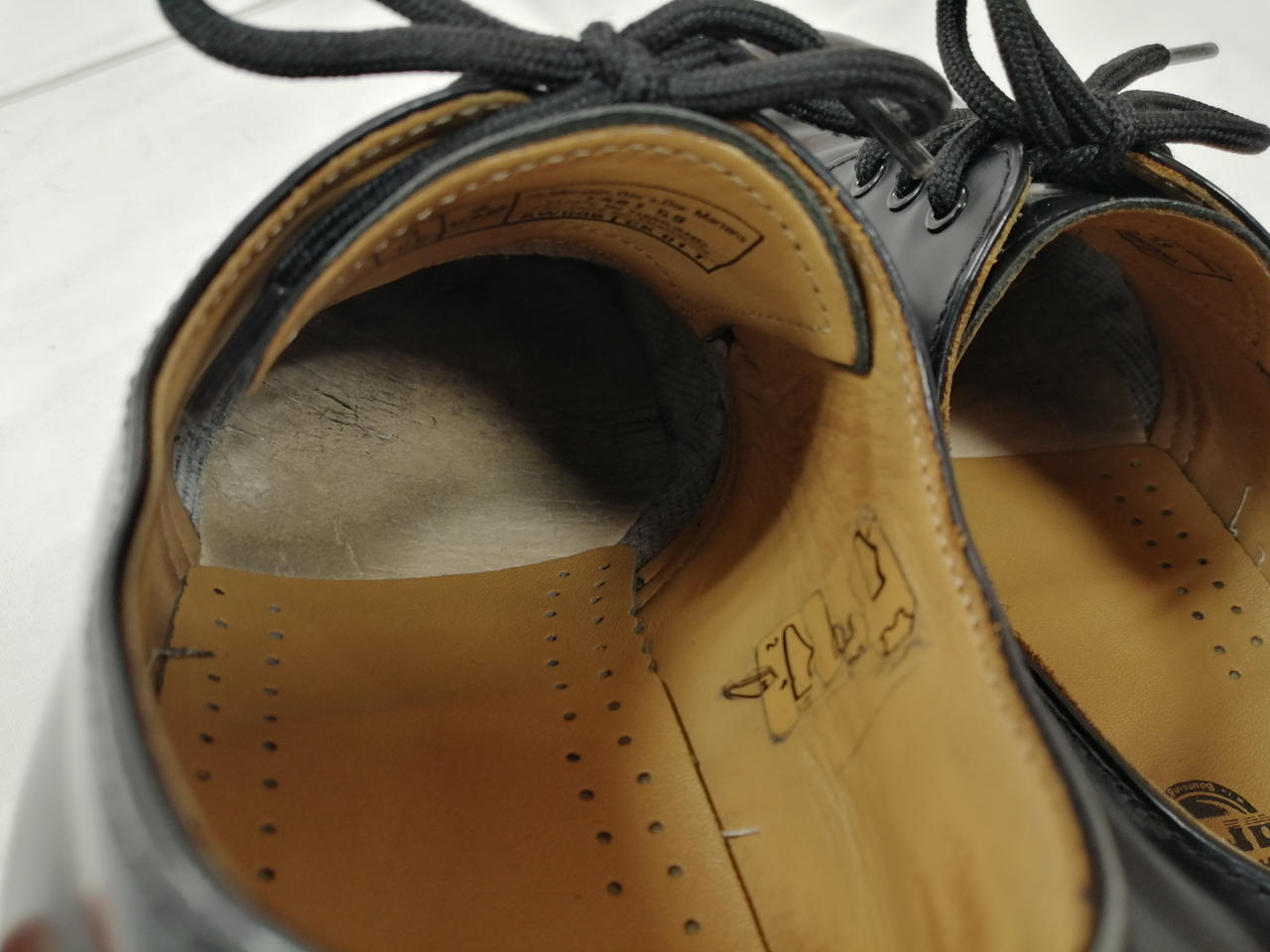 汚れ、使用感有り