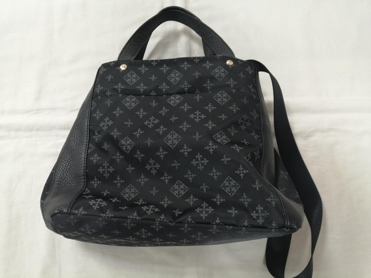 変形できます。