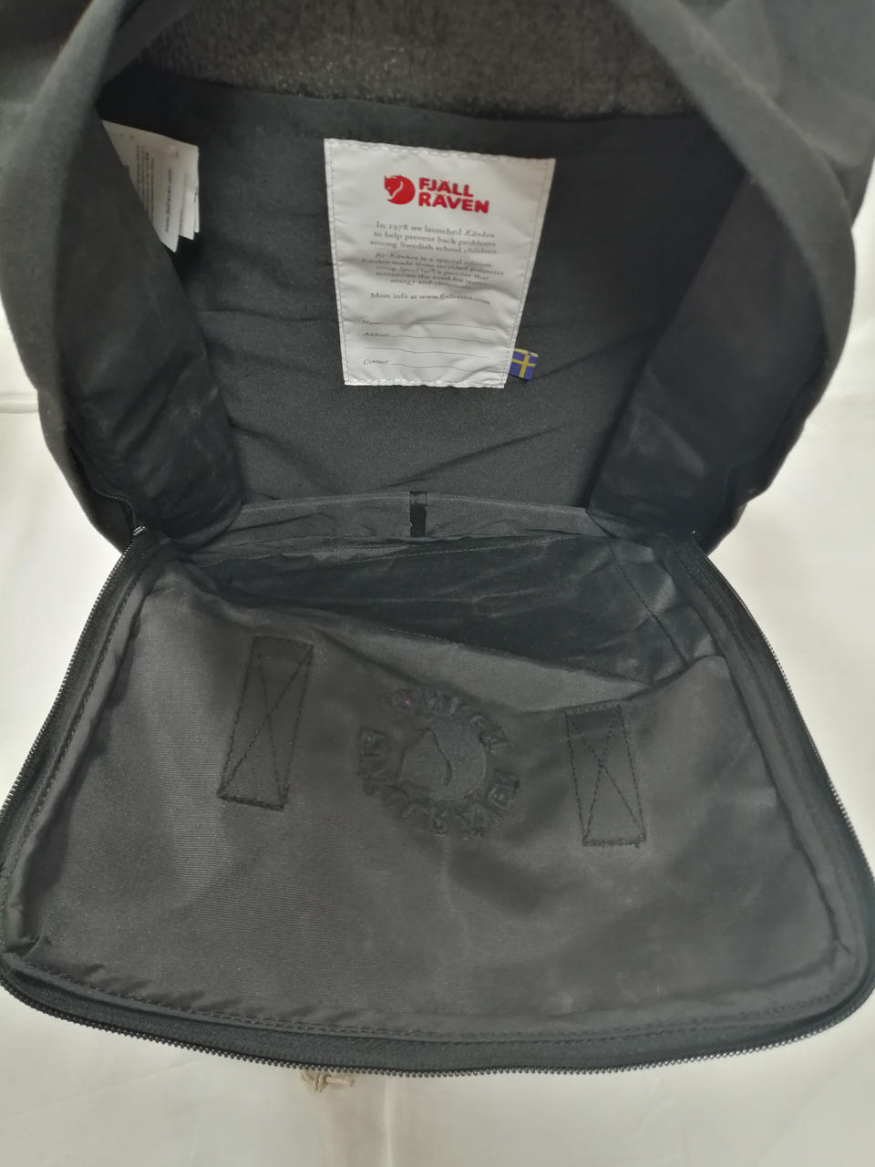 内側白っぽくなっております。