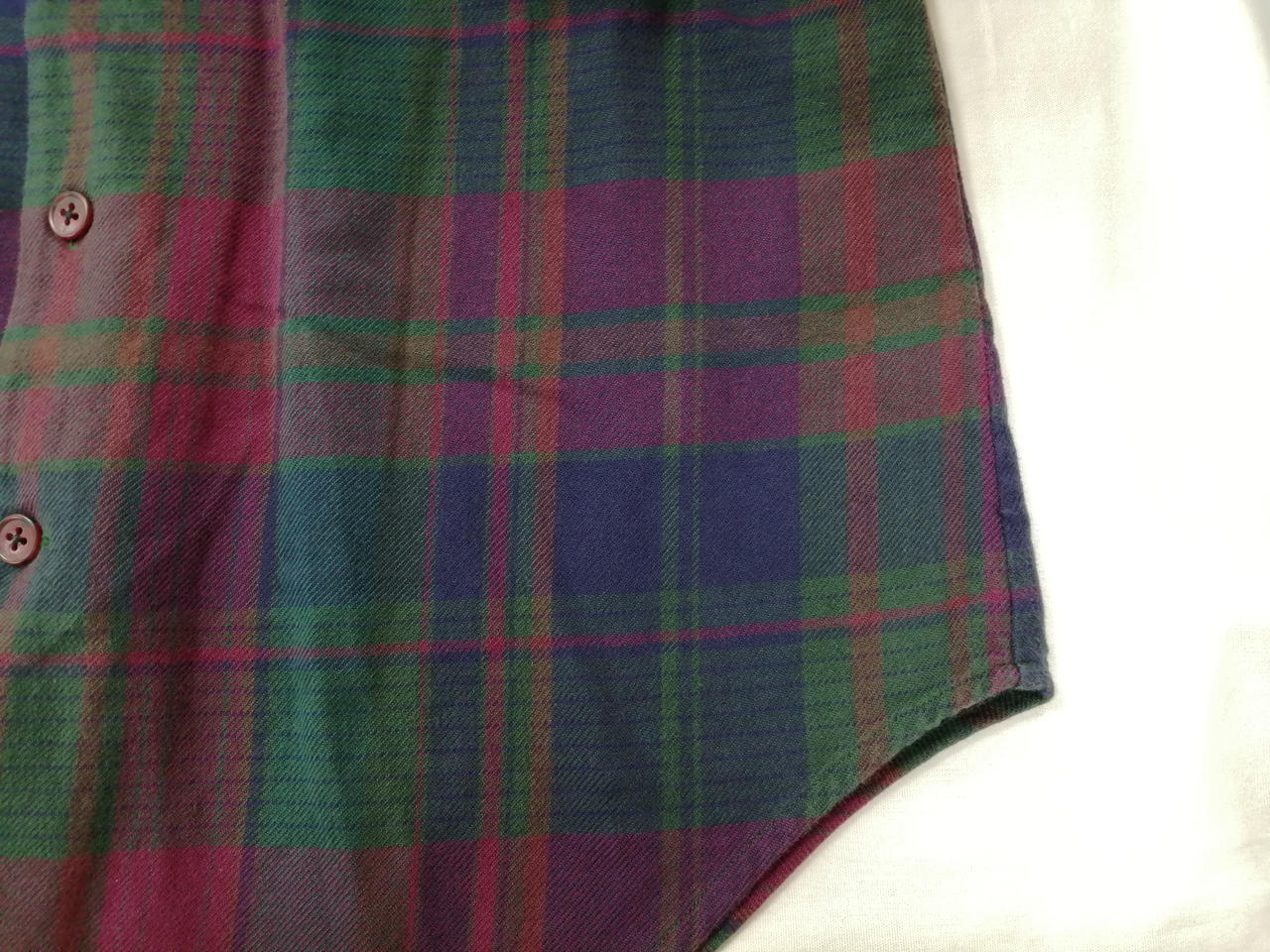 糸飛び出し有り