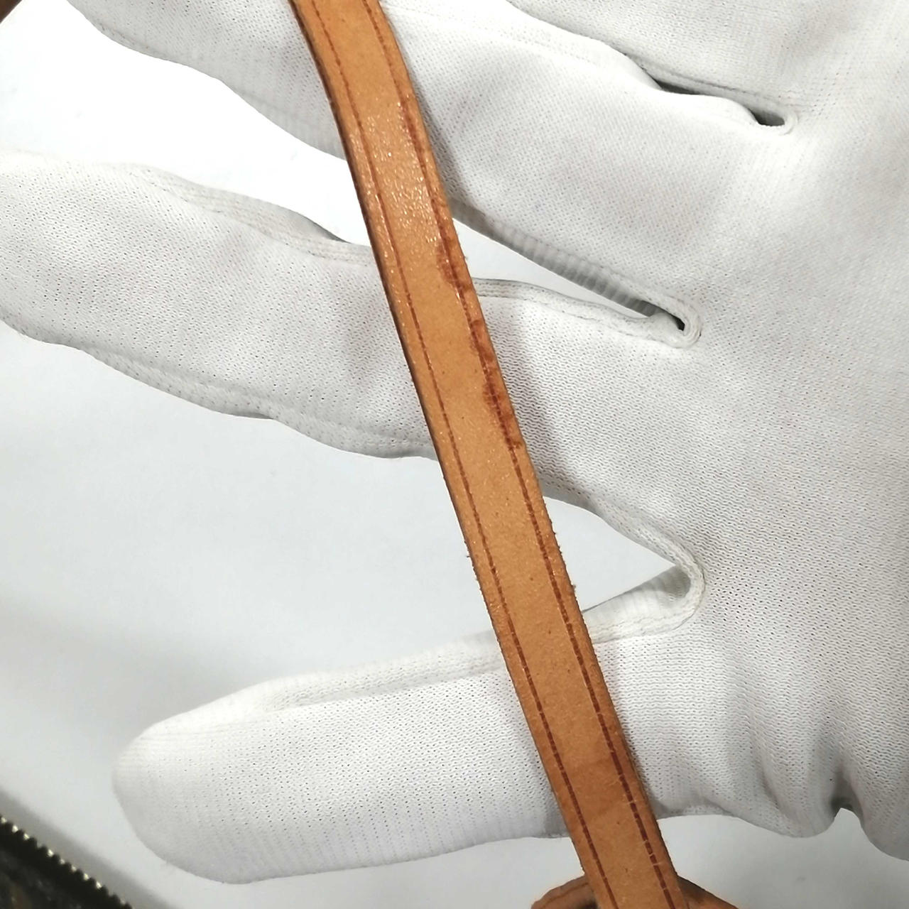 ハンドルシミ有