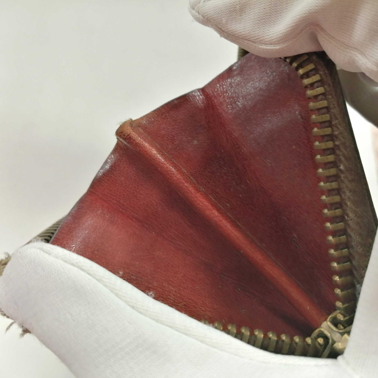 レッドウイング　箱無しラウンドファスナー長財布 レッドウィング(RED WING)|長財布|HARDOFFオフモール（オフモ