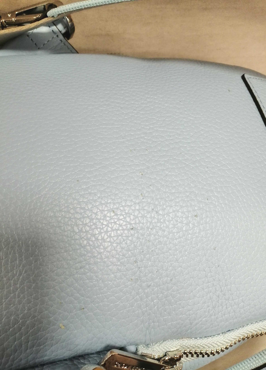 背中部分 剥がれ有