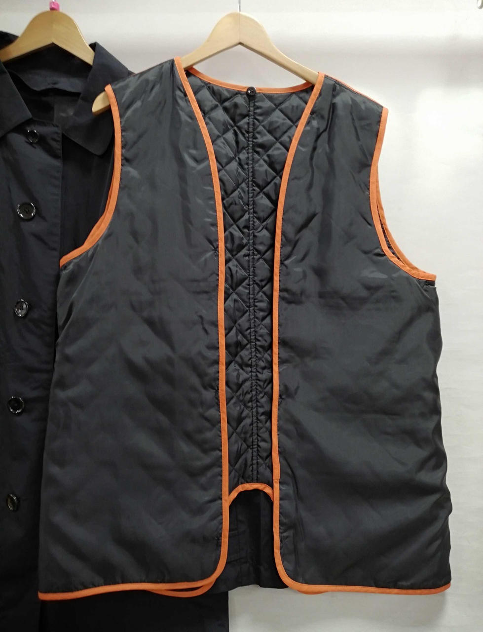 中綿ベスト取り外し可能