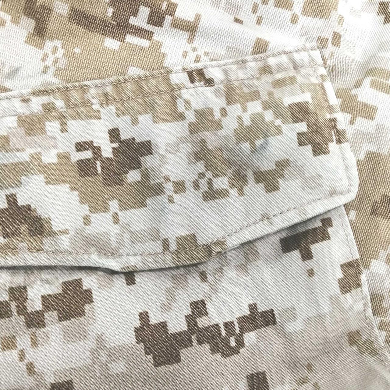 左袖上部 汚れ有
