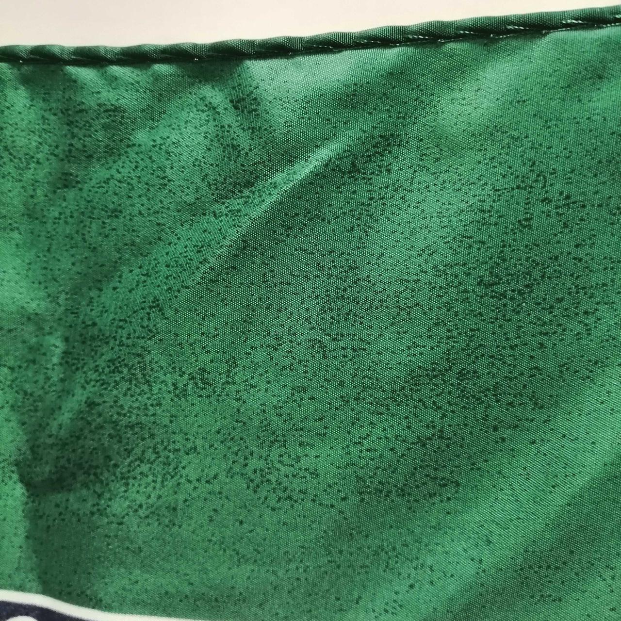 色ムラあり
