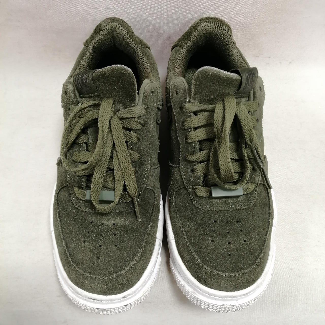 アッパー履きジワ少々有