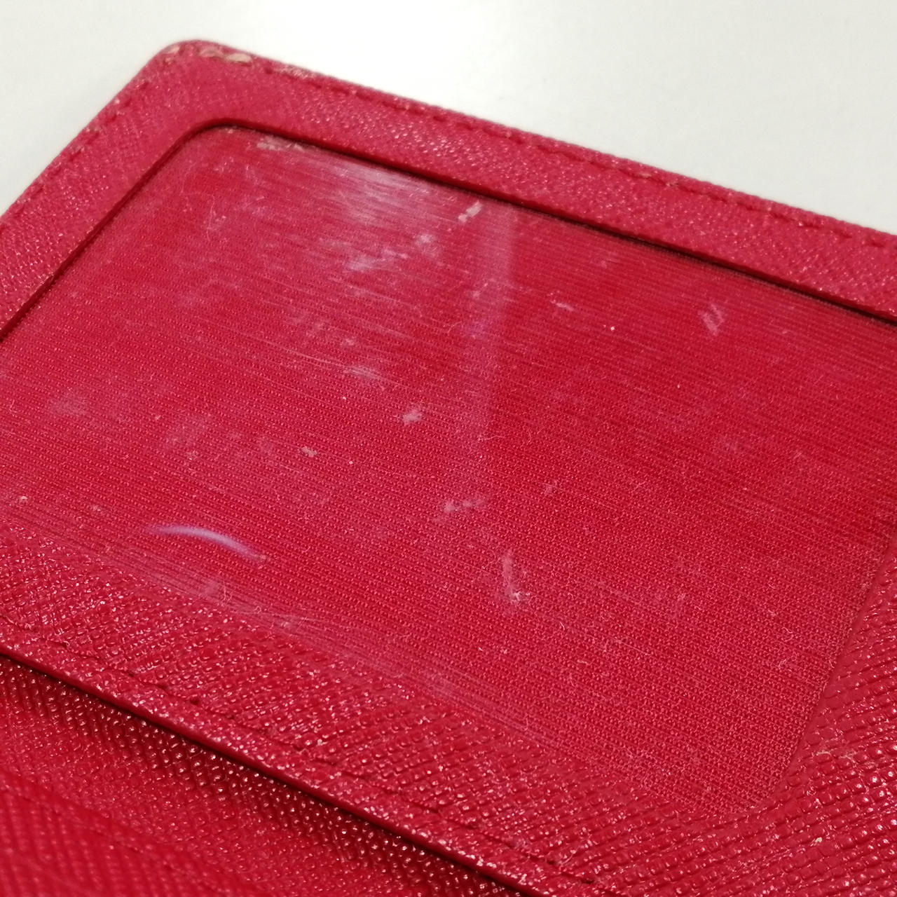 ビニール部分キズ有