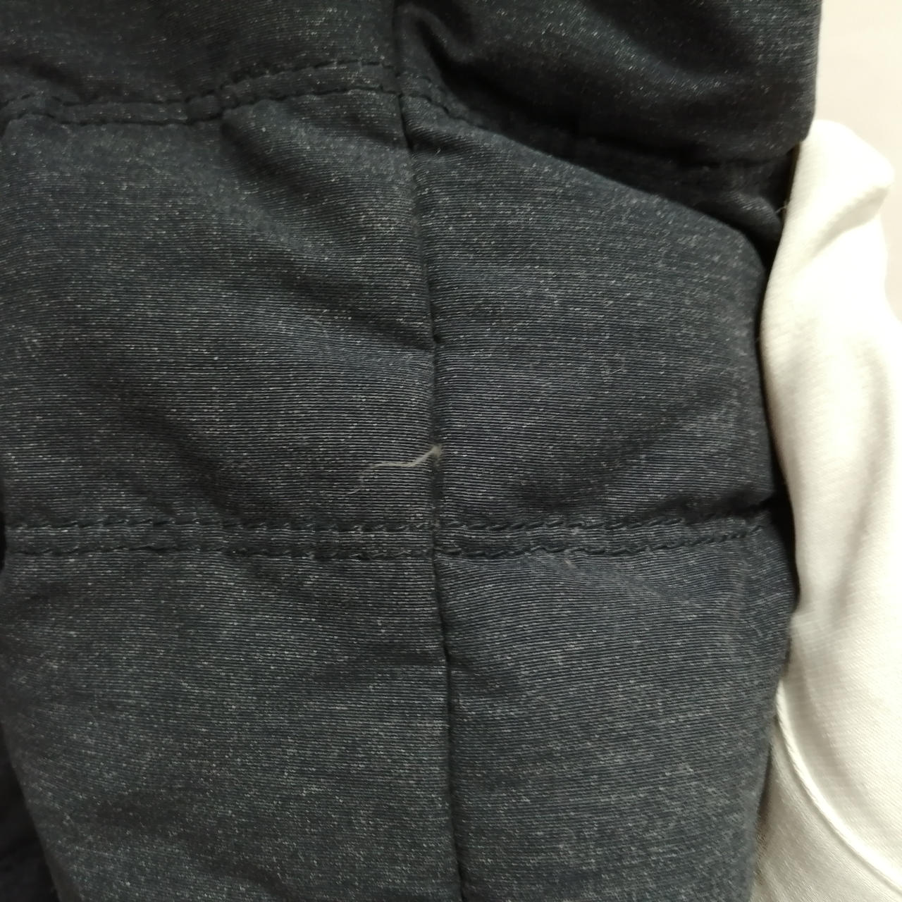 各所ダウン飛び出し有