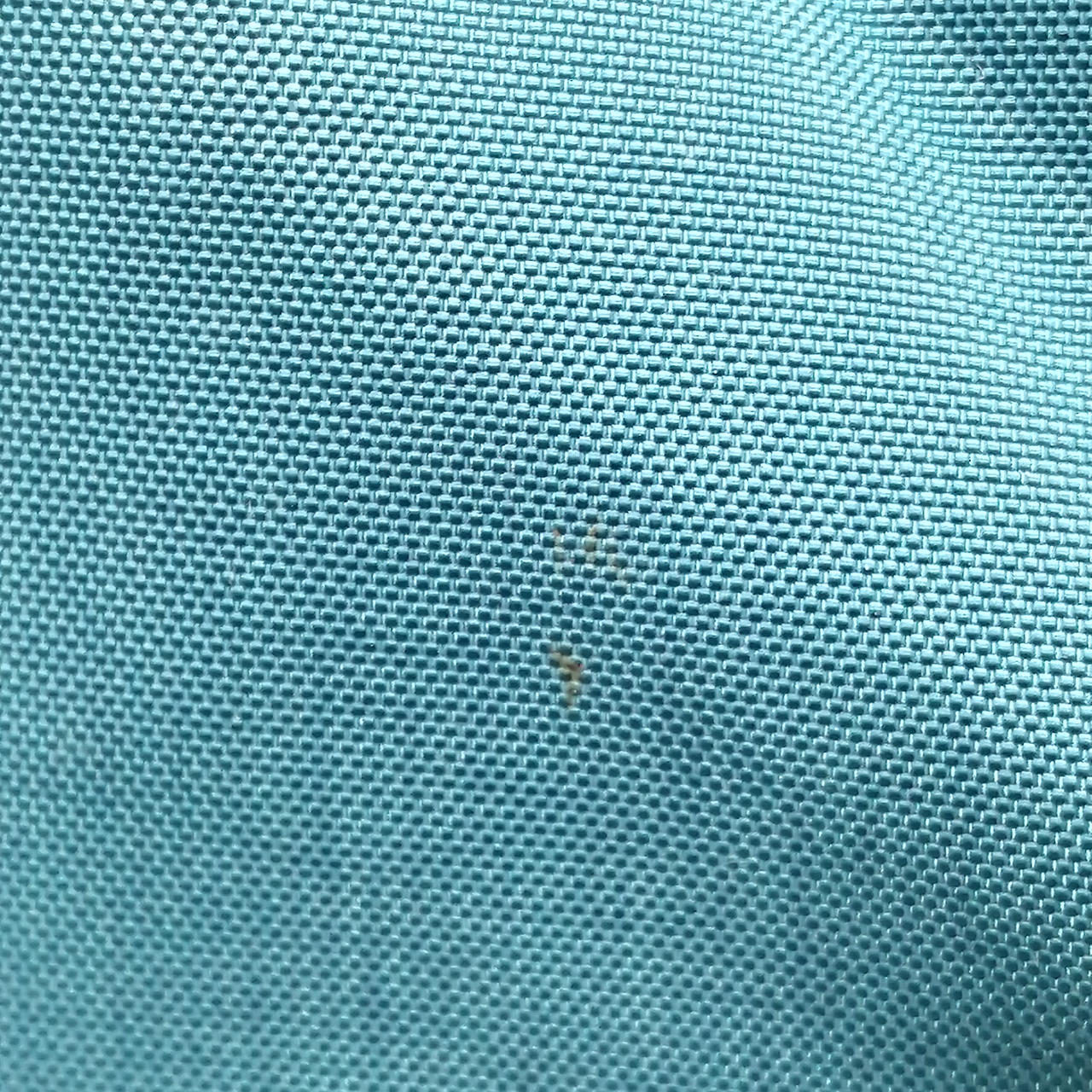 背面小さな汚れ一箇所有