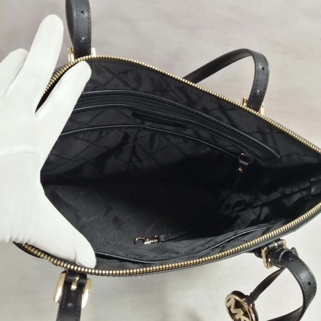 マイケルコース(MICHAEL KORS)|サフィアーノレザートートバッグ