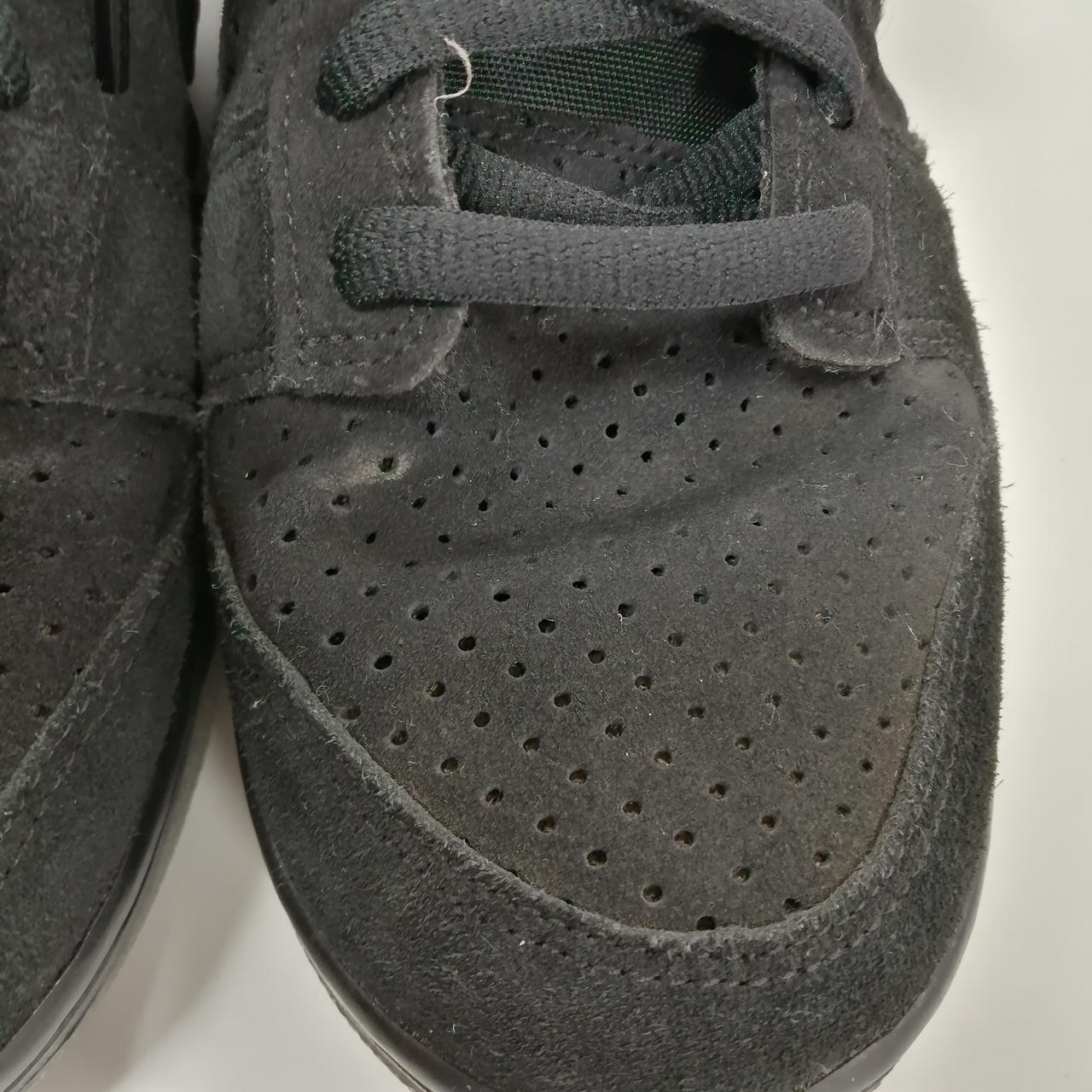 型崩れ・お汚れあり