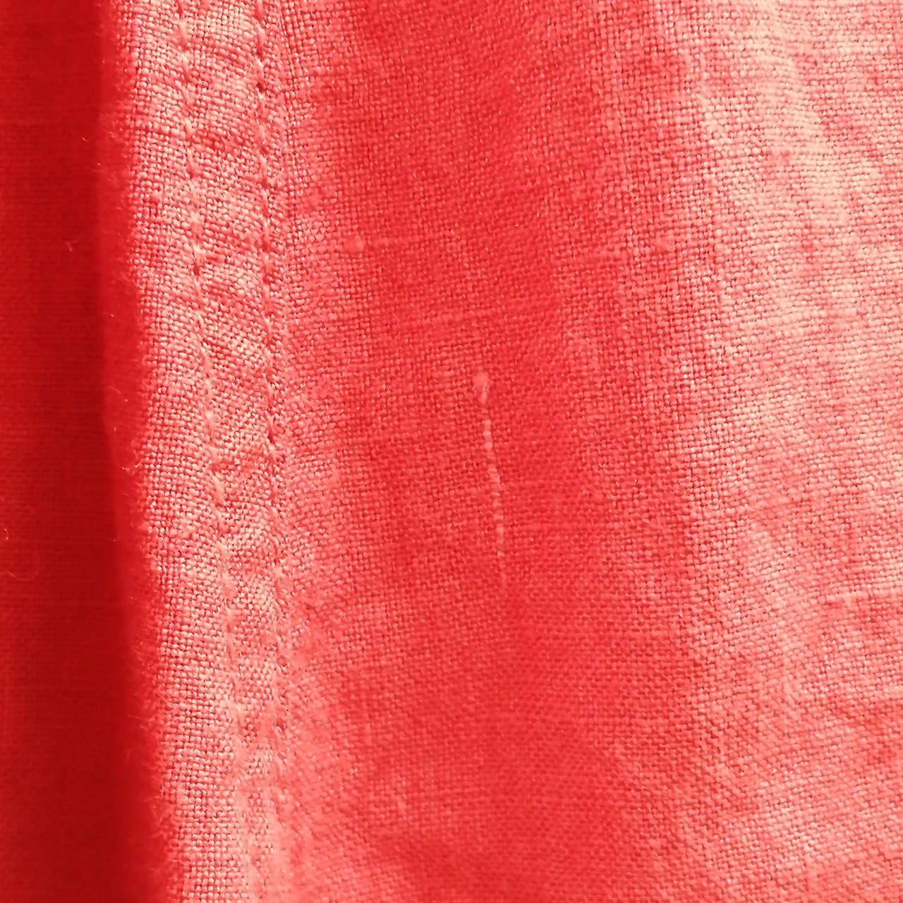 背面小さなツレ有