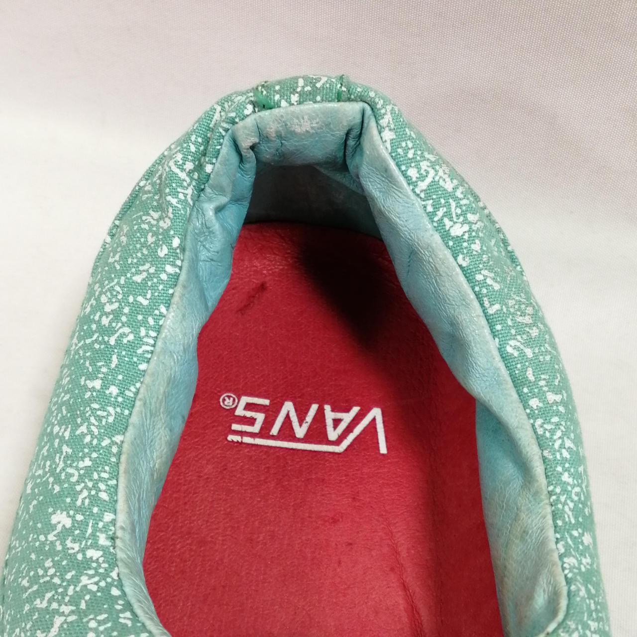 履き口型崩れ/スレ有