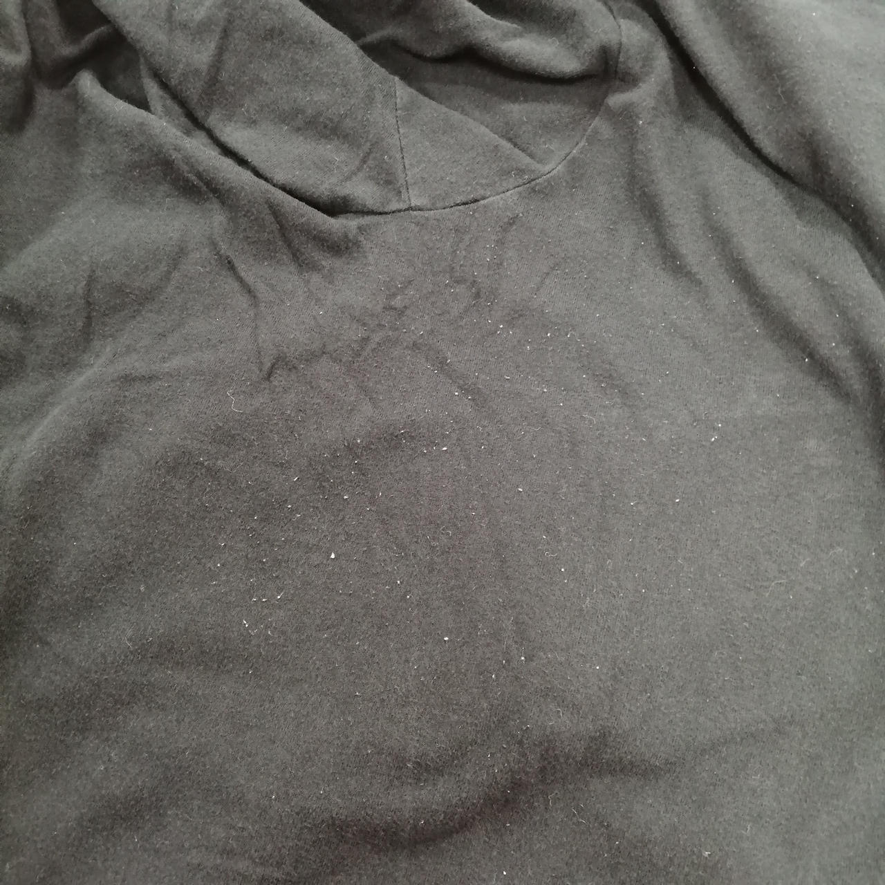 脇下　毛玉あり