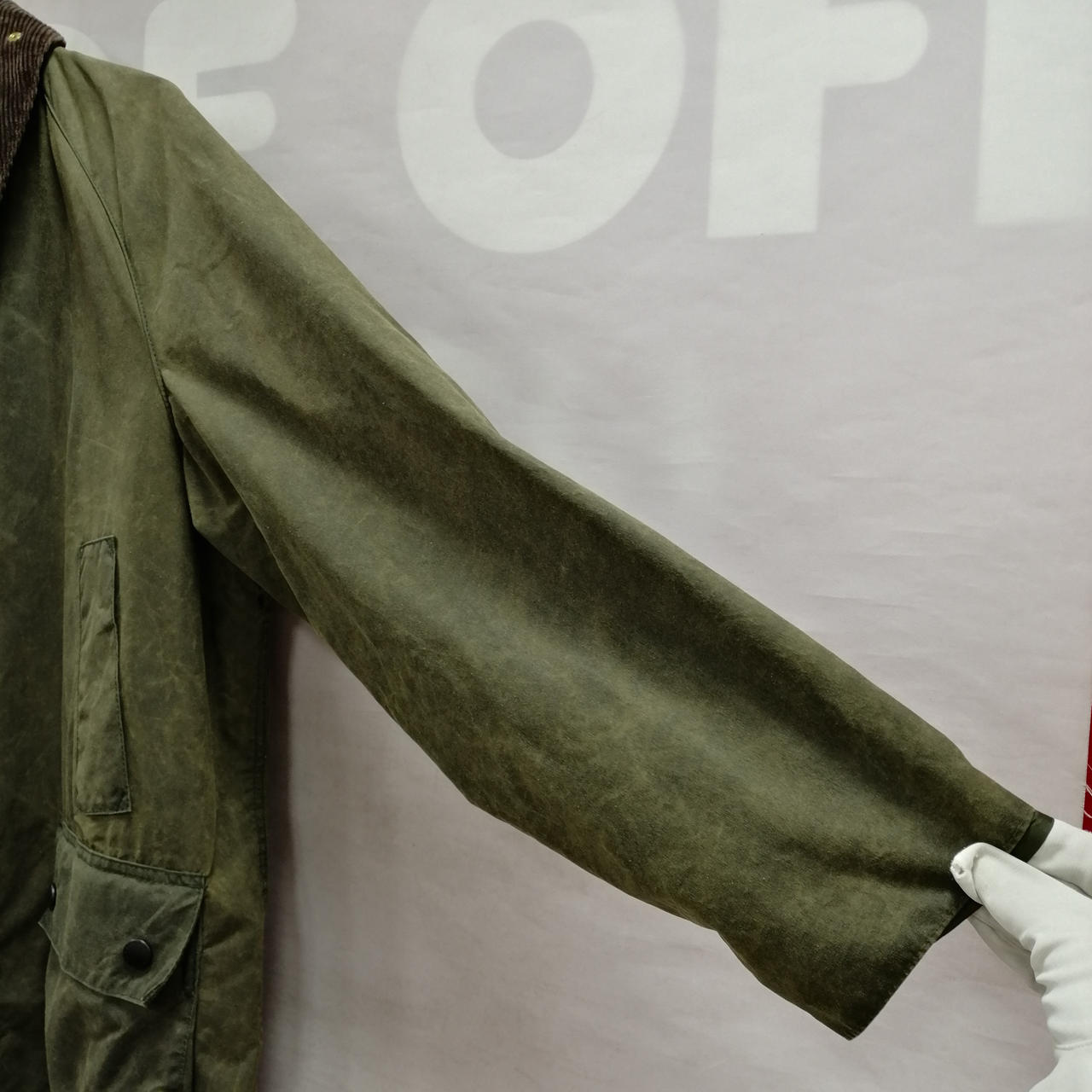 ほぼ未使用　バブアー　オイルジャケット　カーキ 中古・古着通販】Barbour (バブアー) オイルドジャケット カーキ