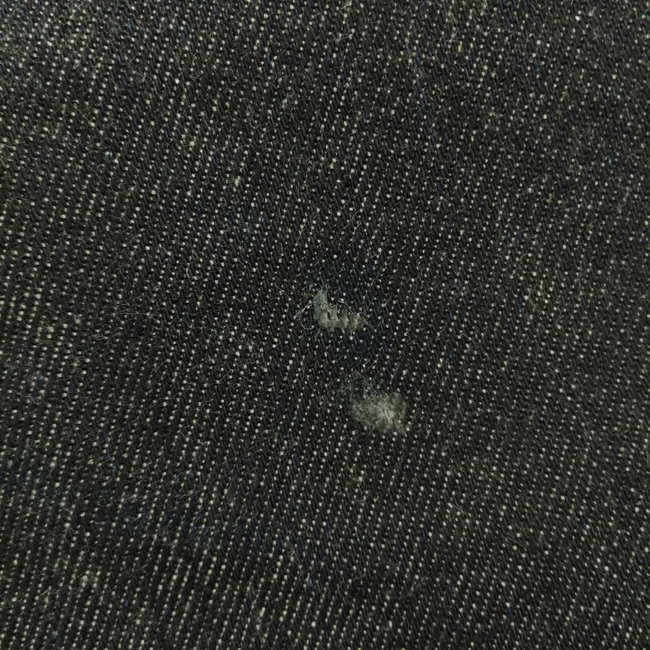 右足ふくらはぎ裏お汚れあり