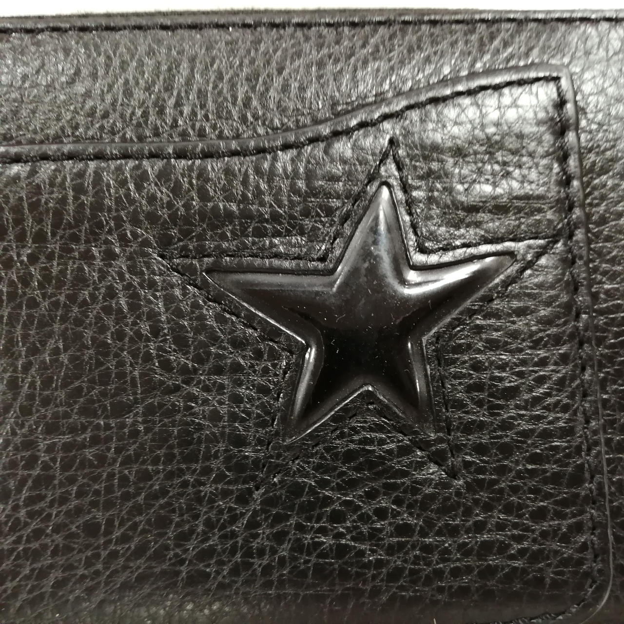 美品希少】MARC JACOBS 日本限定 スター ラウンドジップ 長財布 美品希少】MARC JACOBS 日本限定 スター ラウンドジップ 長財布