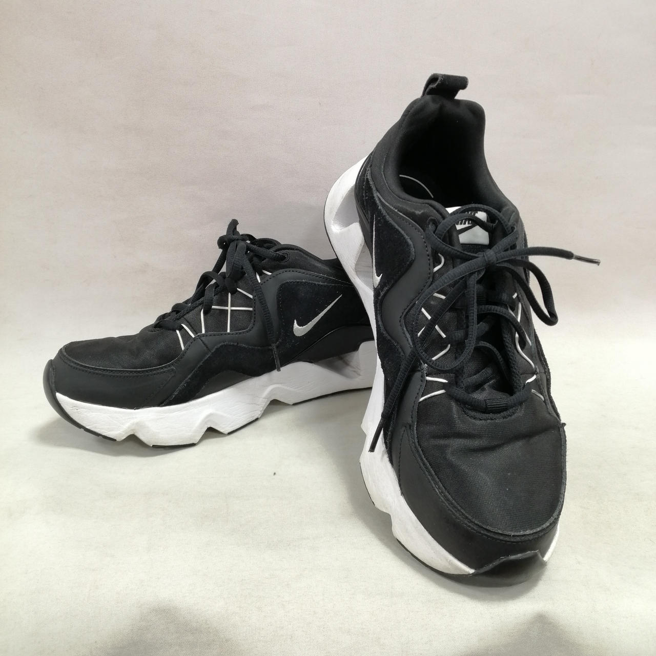 日本未入荷!★NIKE WMNS RYZ 365 \