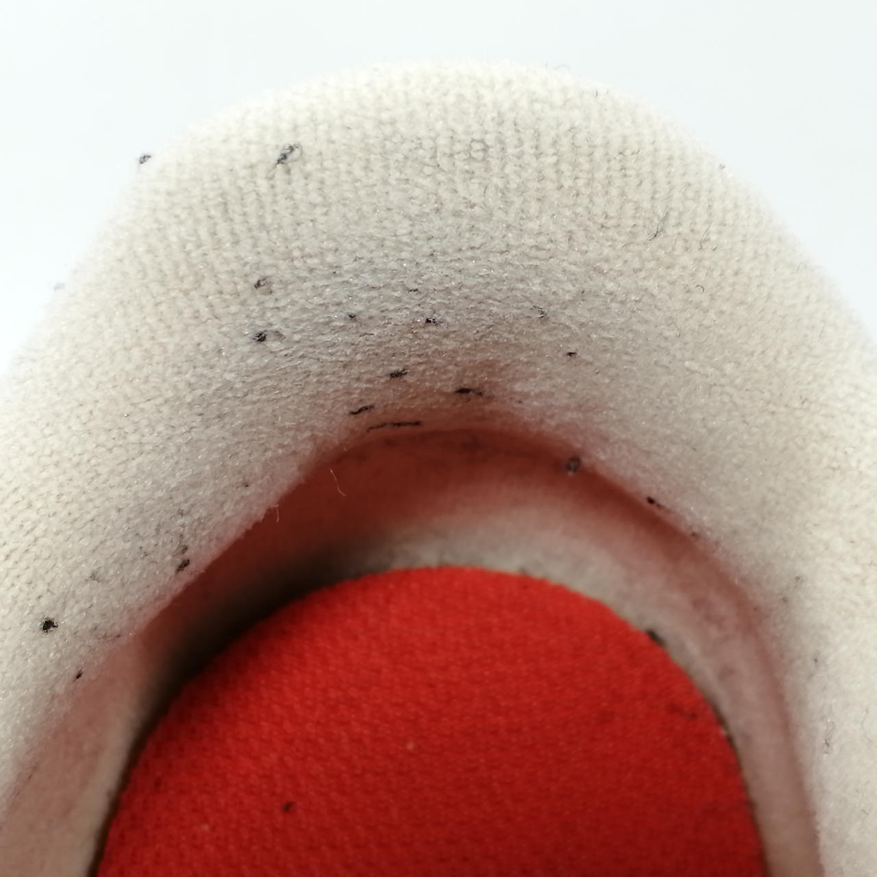 履き口毛羽立ち有