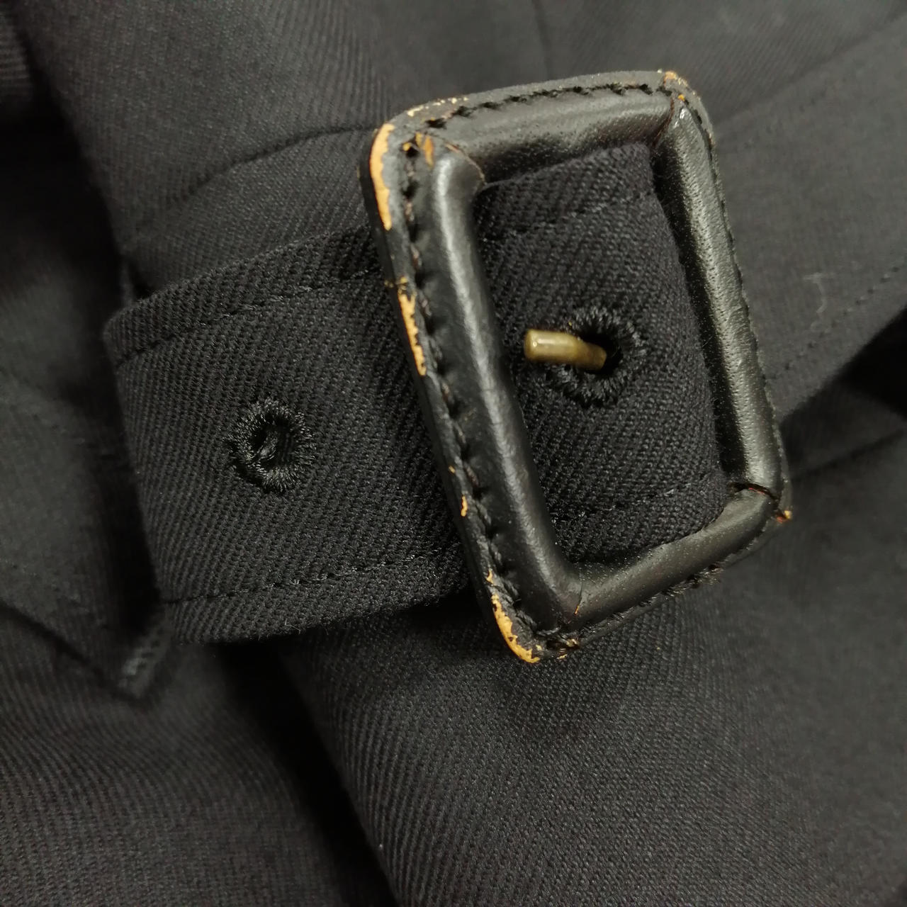 袖ベルトハガレあり