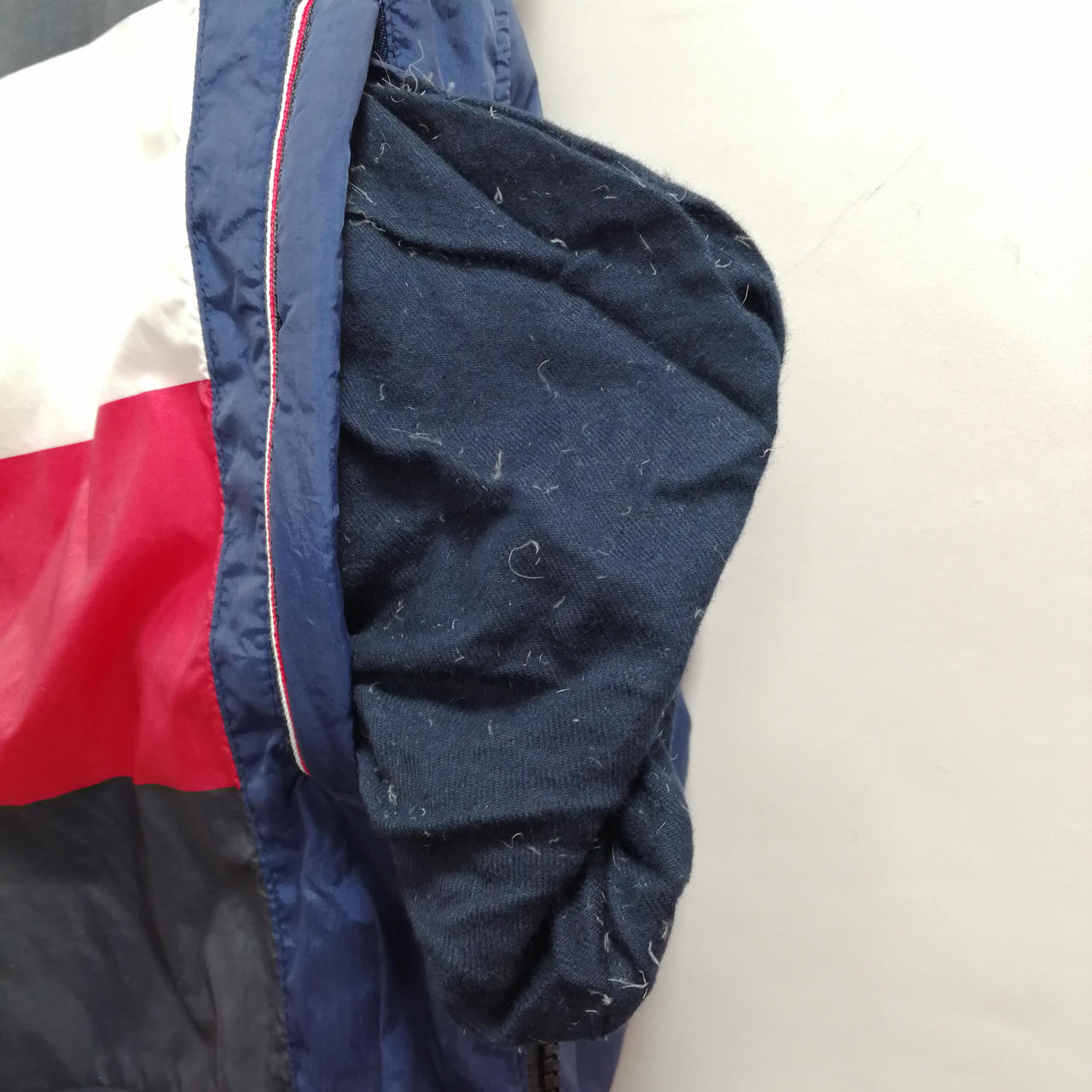 内側ポケットダウン飛び出し大