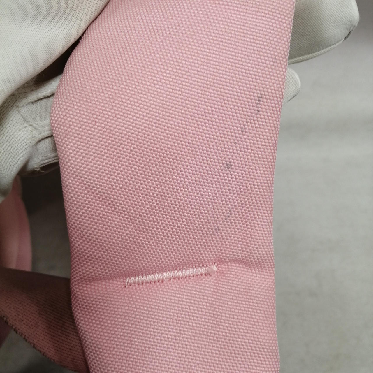 ショルダー部分に汚れ少々有