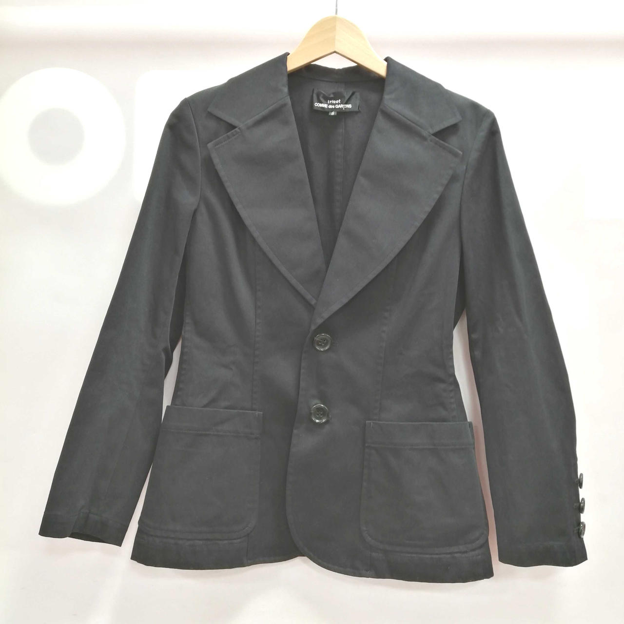 TRICOT COMME DES GARCONS|コットンテーラードジャケット|HARDOFFオフモール|1040120000036426 大人気再入荷 GARCONSレーステーラードジャケット des COMME BLACK テーラードジャケット