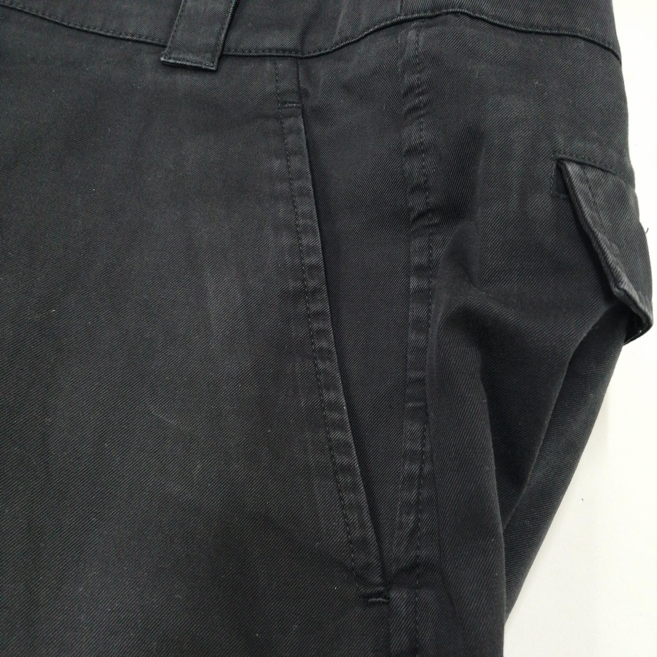 アタリ、色褪せがございます