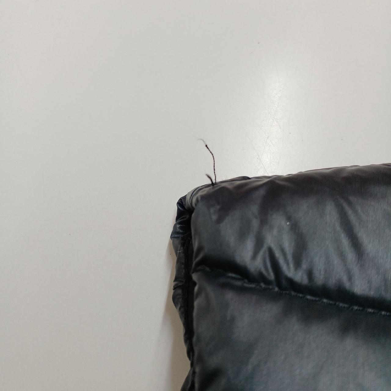 糸飛び出しあり