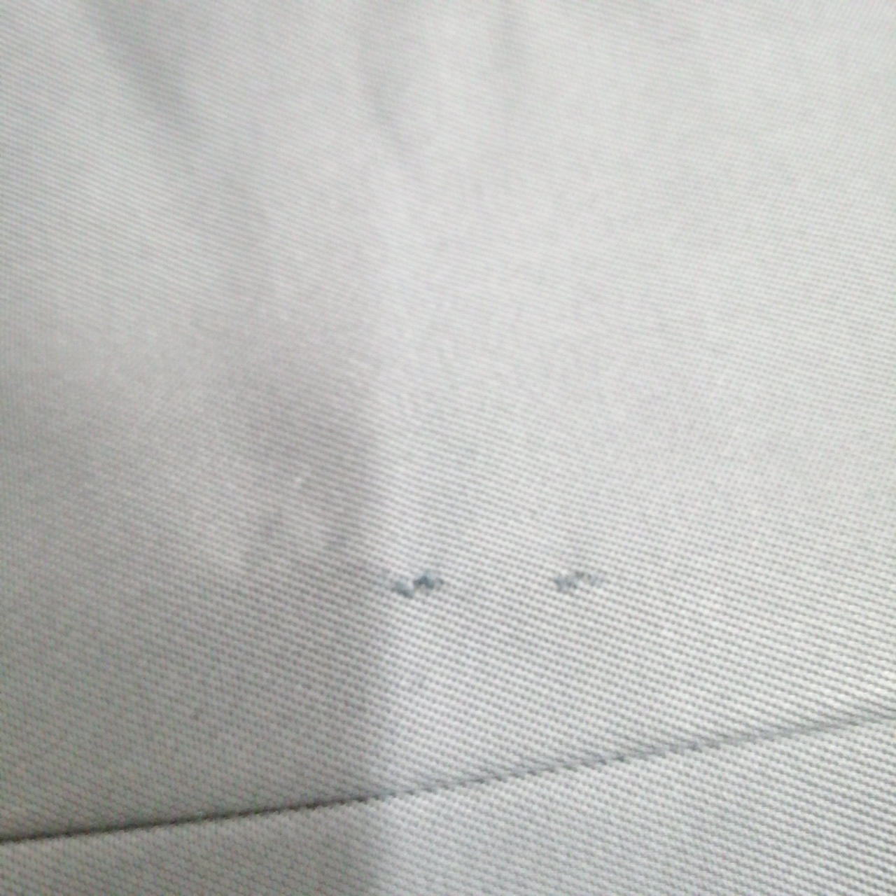 左サイド膝横辺りに引っ掛け