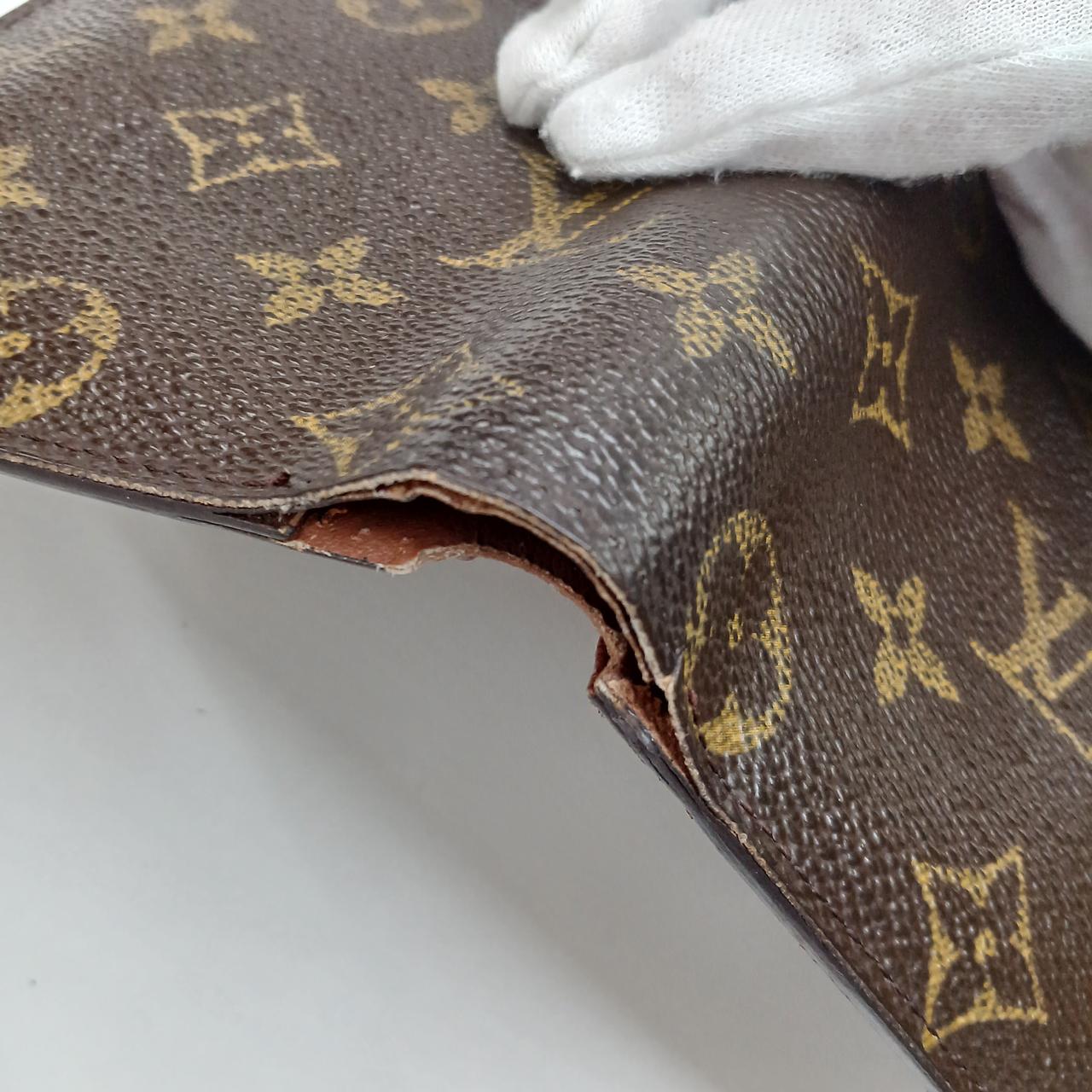 破れがございます