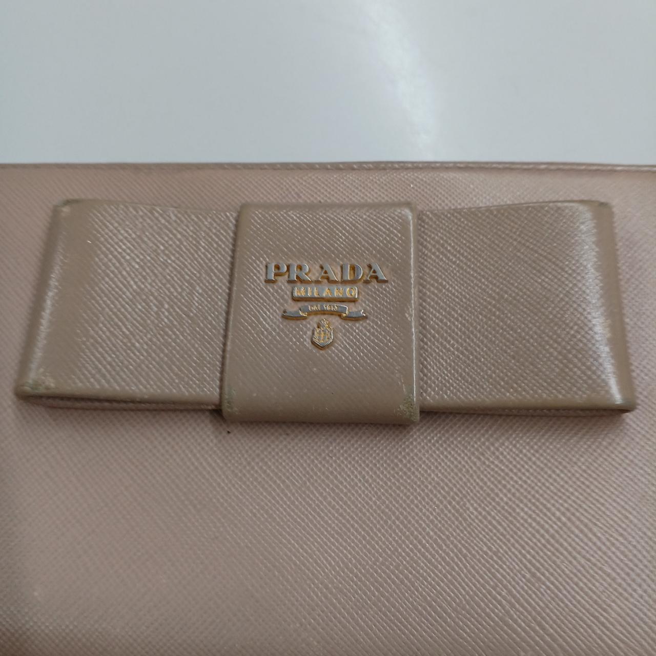 角擦れがございます