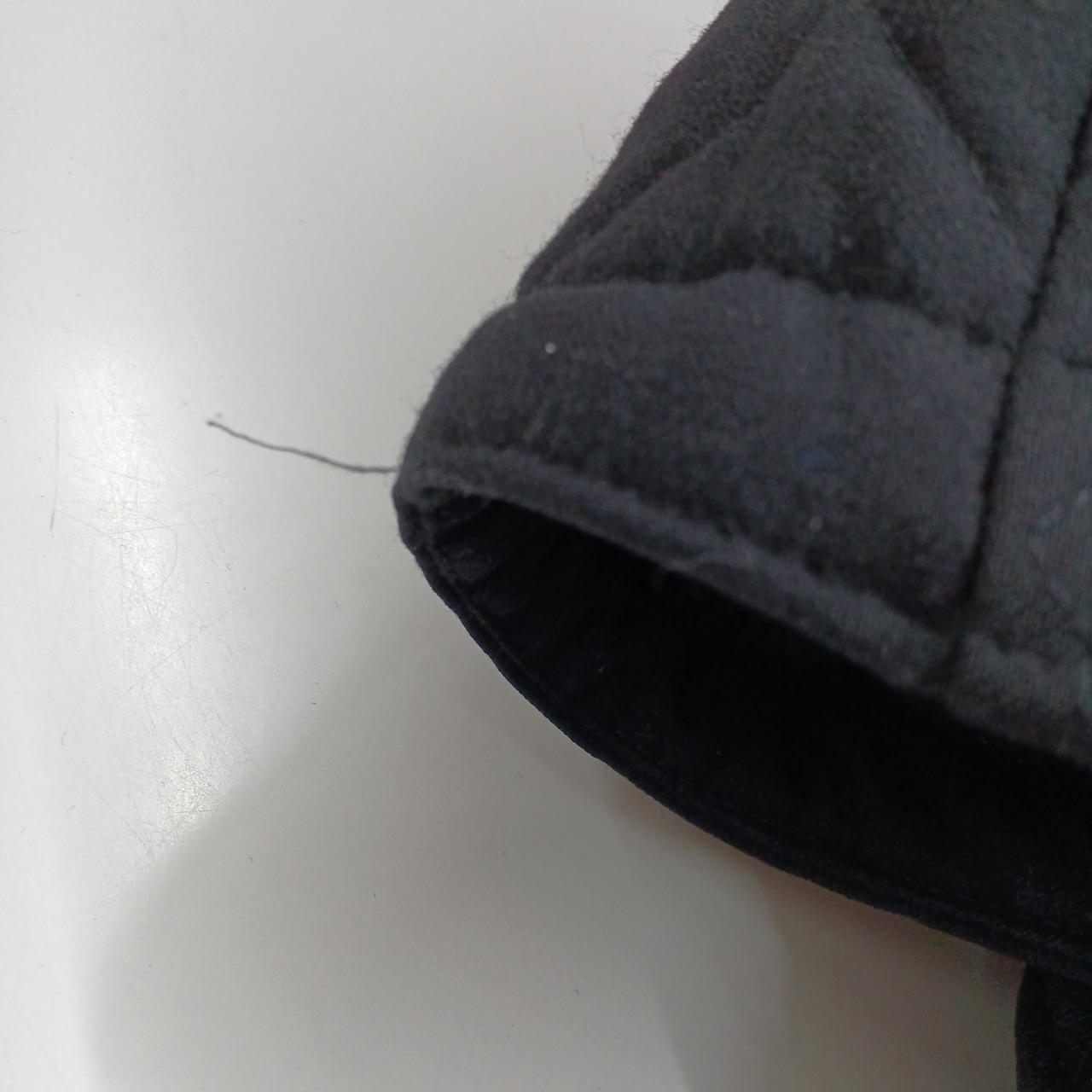 フード部分ほつれあり