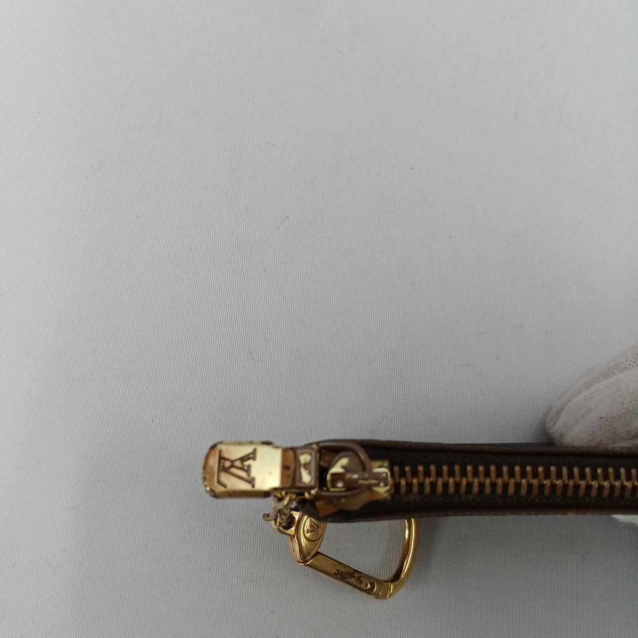 剥がれがございます