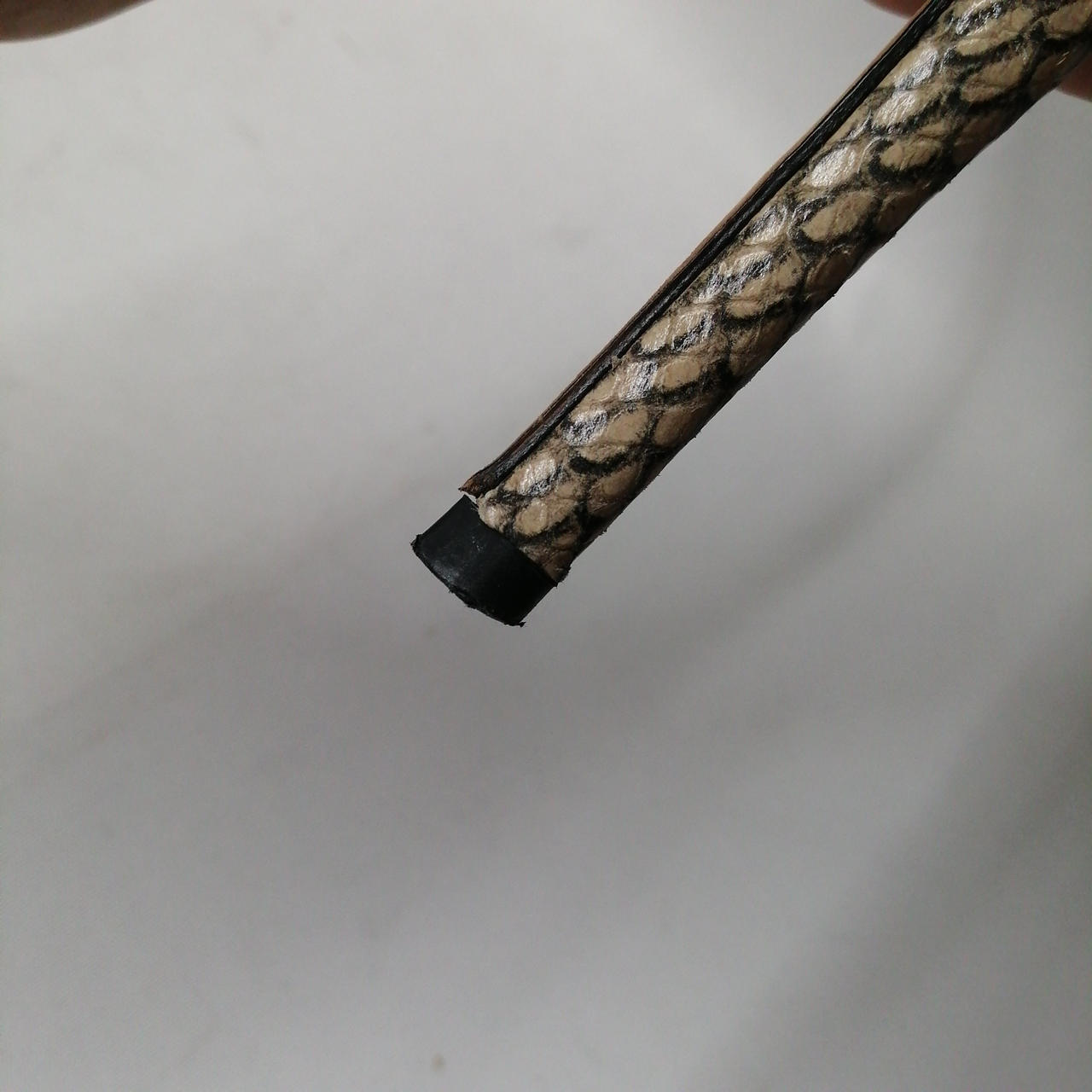 右足ヒールが減っております