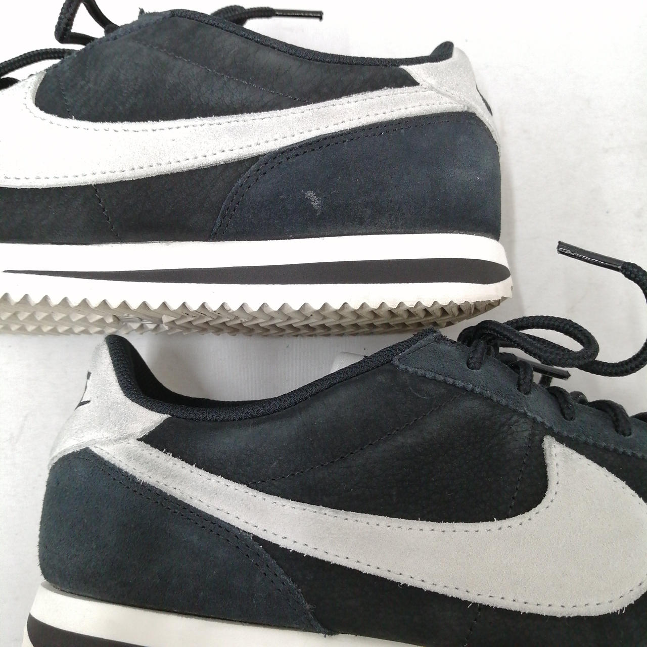 外側擦れ、汚れあり