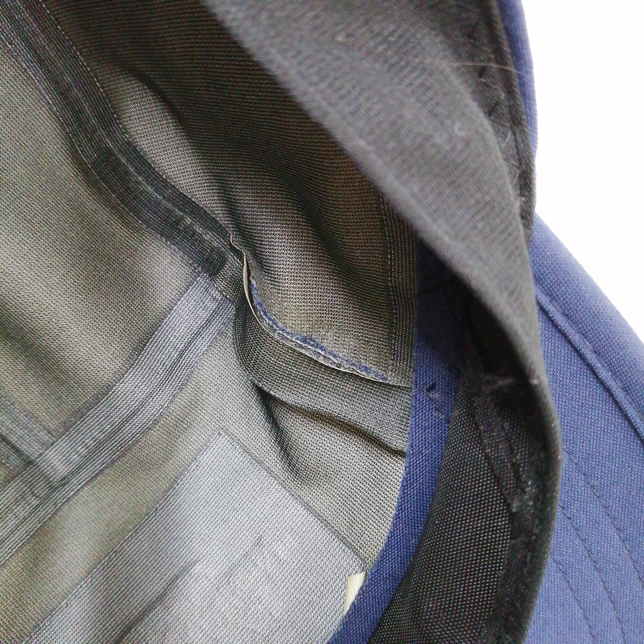 剥がれありますがご使用上問題ありません。