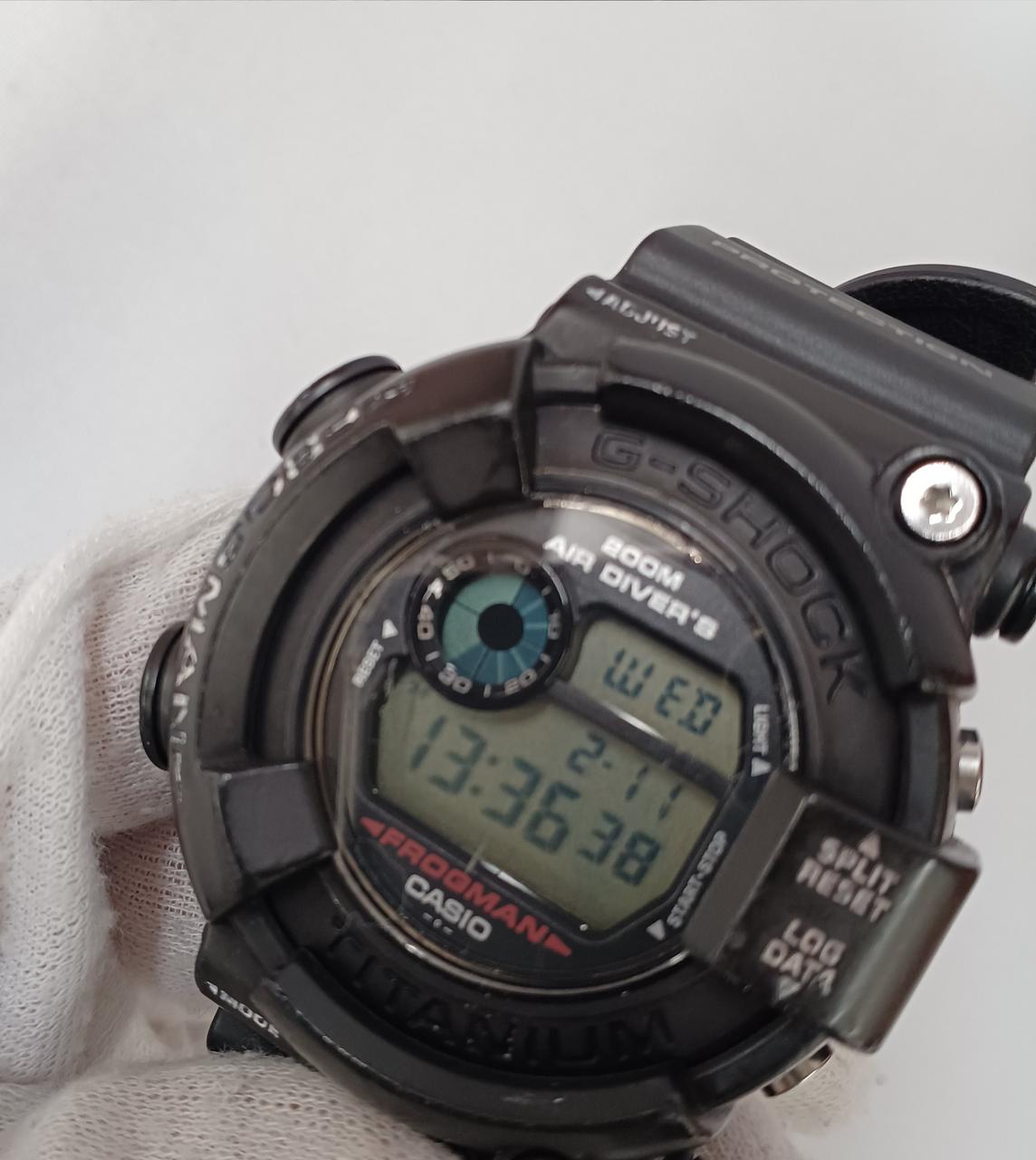 ガラスにキズあり