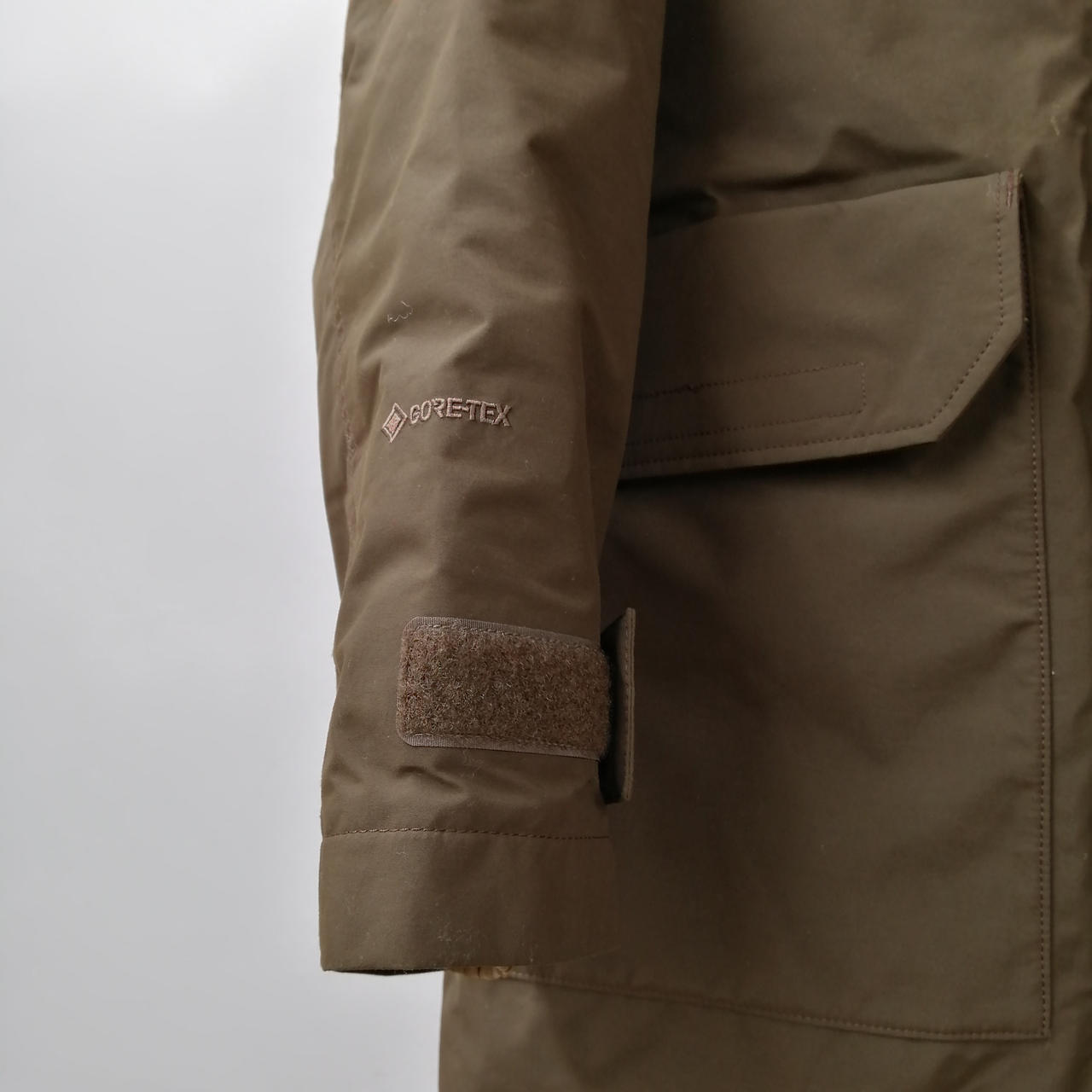 GTX SR MGNE TRI JKΩ 古着 ウィメンズ アウター