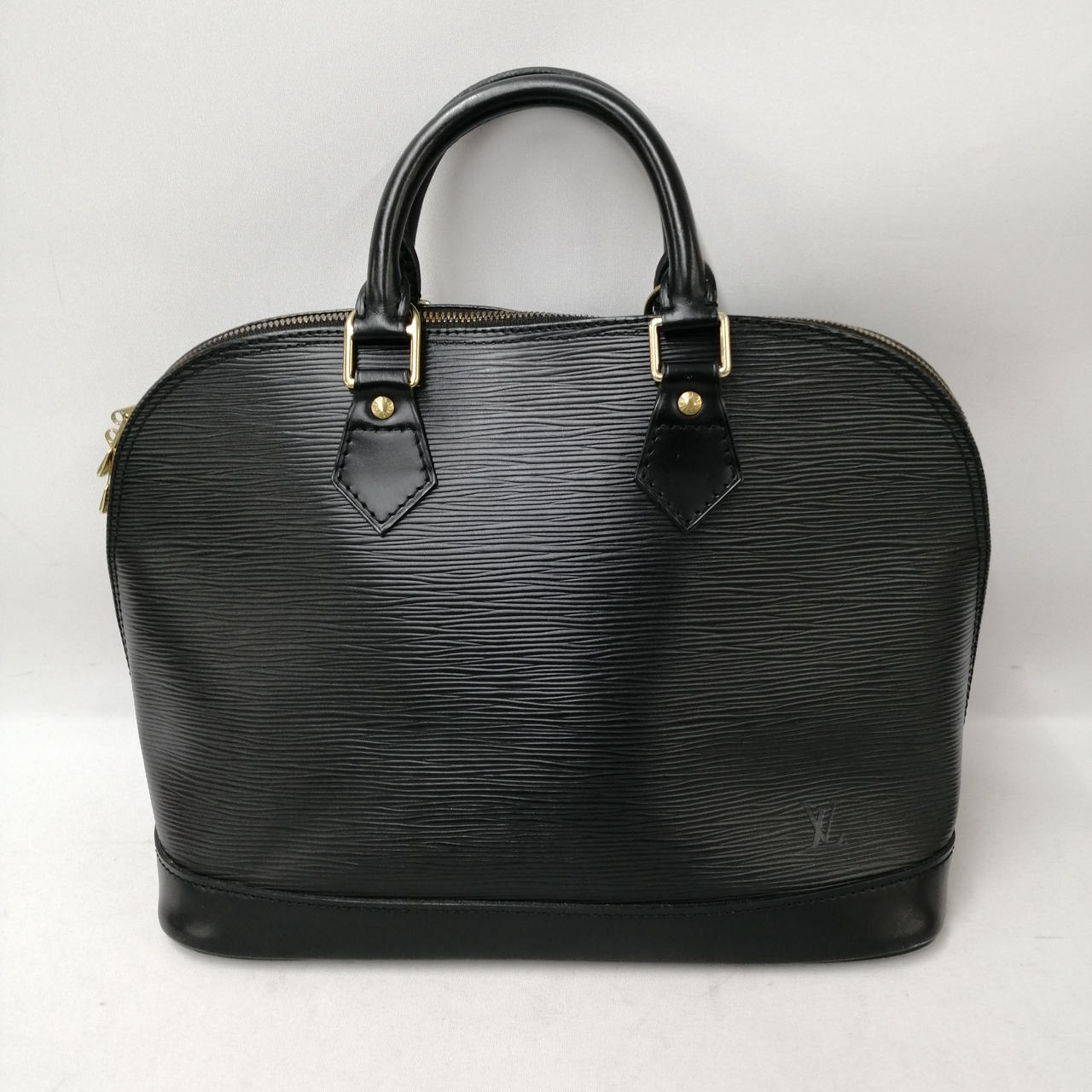 LOUIS VUITTON 型番：M52142 アルマ
