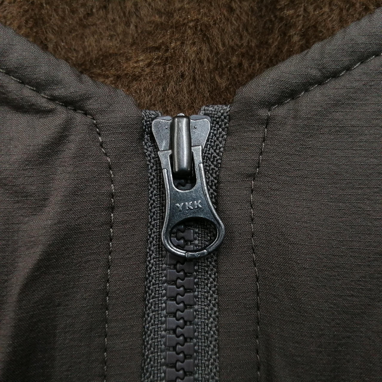 ダブルファスナー