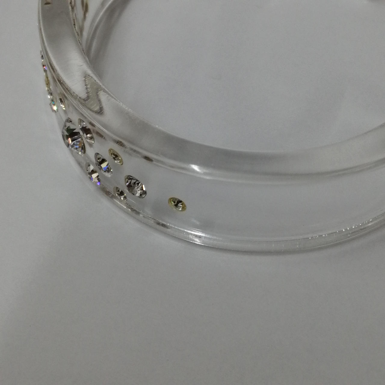 DIOR バングル 672b39245f0bf.webp