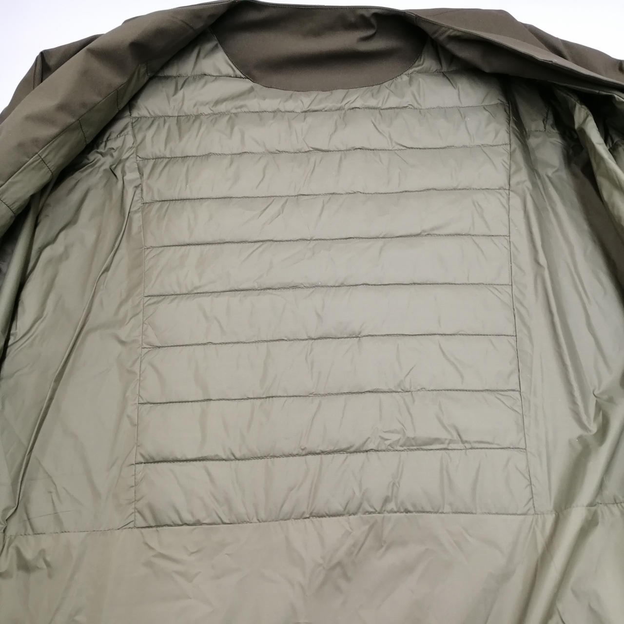 上部のみダウン入り