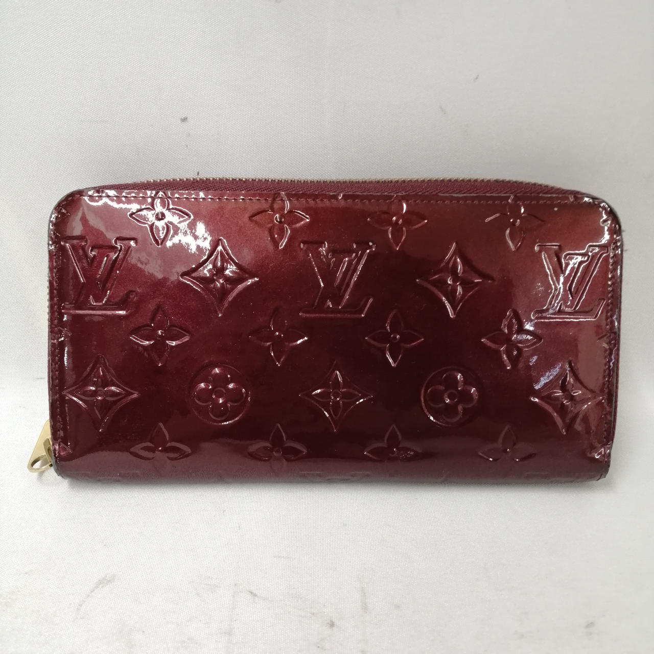 ルイヴィトン(LOUIS VUITTON)|ヴェルニジッピーウォレット