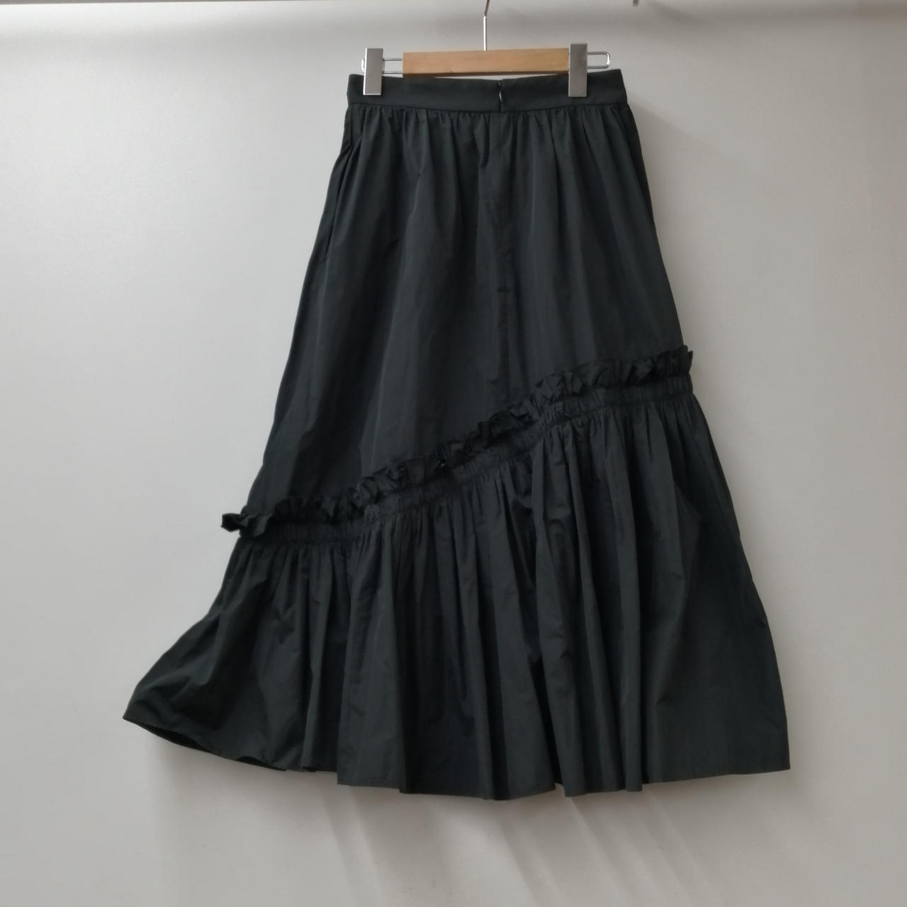 美品 ユナイテッドアローズ TOKYO 1,8万円 ギャザースカート グリーン系 ユナイテッドアローズ(UNITED ARROWS)|ギャザースカート|HARDOFF