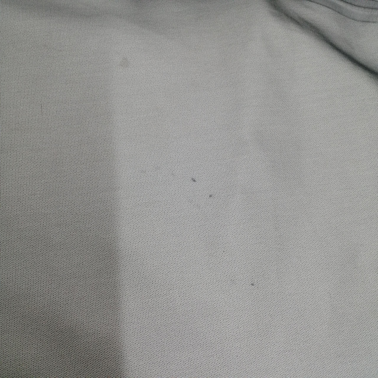 裏地に汚れあり