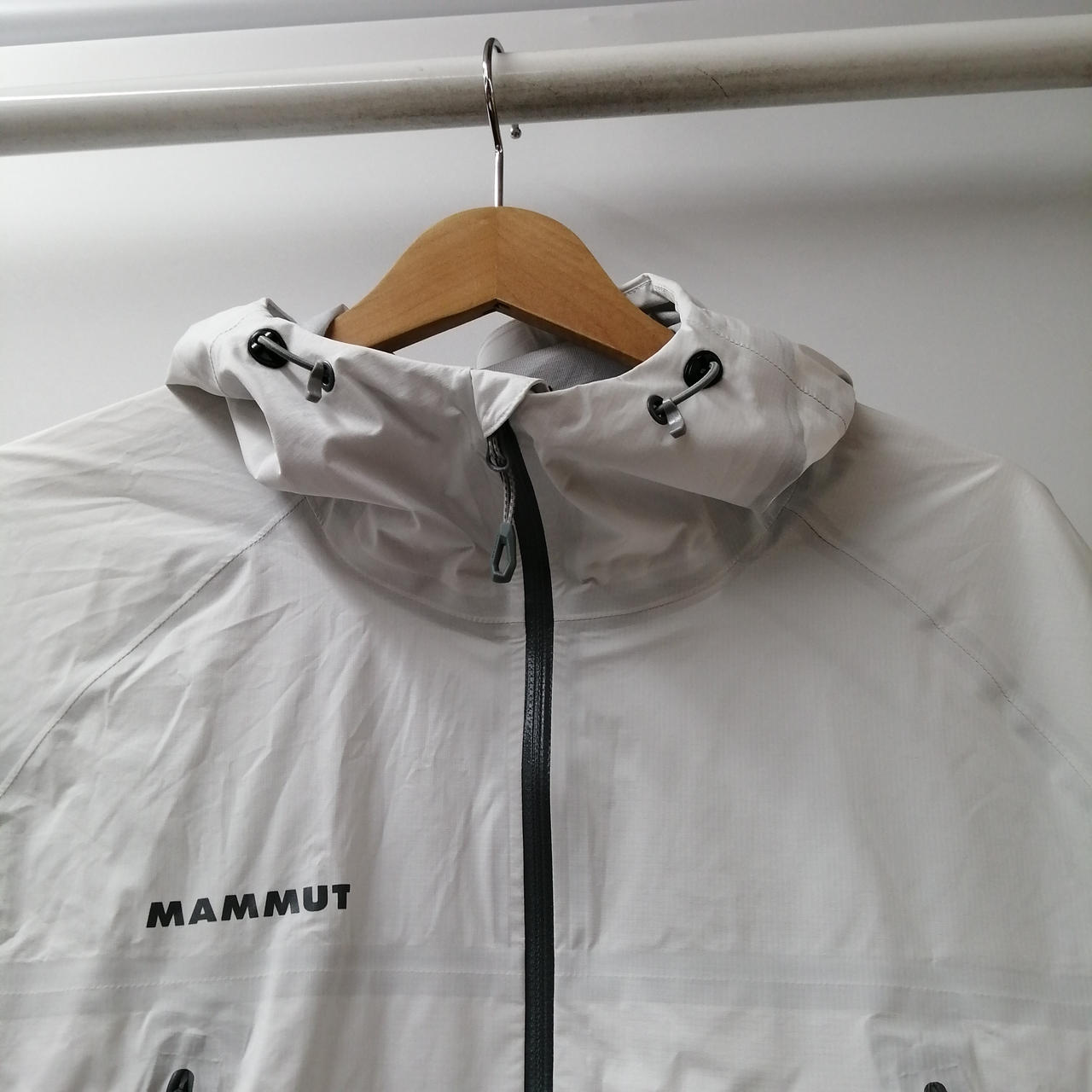 ★【中古】MAMMUT ジャケット ホワイト/グレー L 楽天市場】MAMMUT/(W)【公式】MAMMUT/マイクロレイヤー 2.0