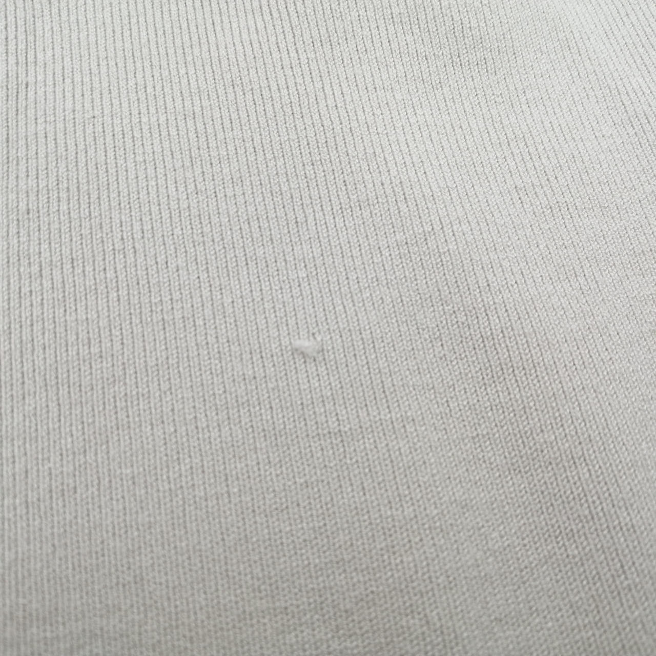 前身頃引っ掻き