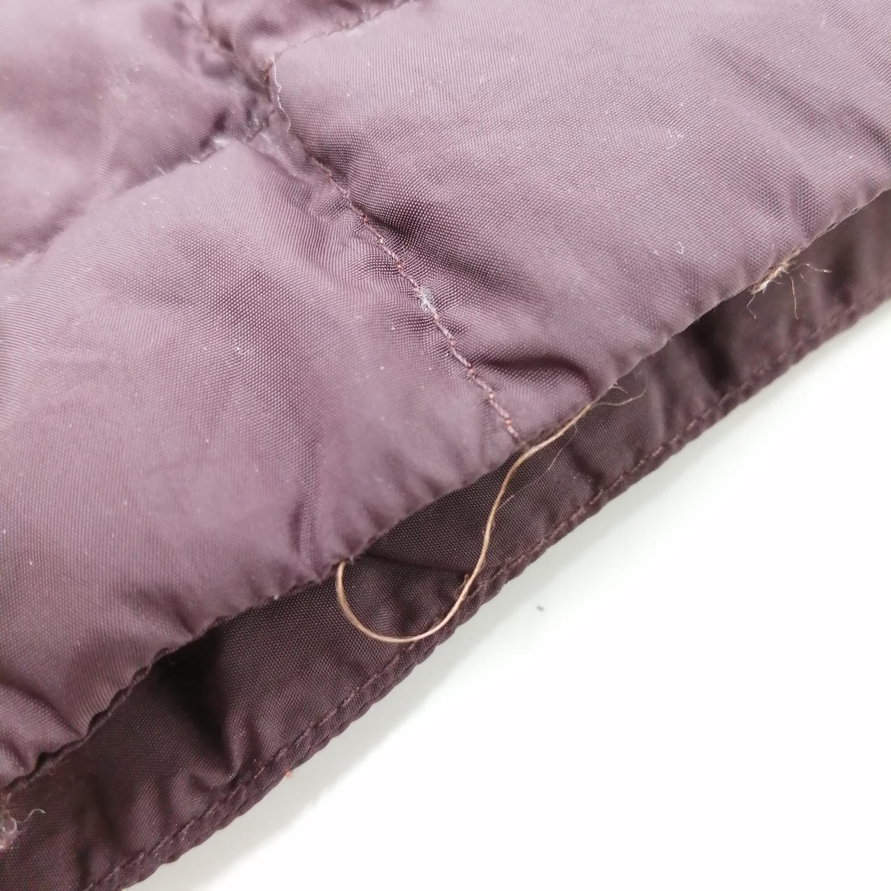 袖口ほつれあり